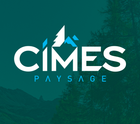 Logo pour Cimes Paysage : Texte blanc sur fond bleu sarcelle, graphisme montagne.