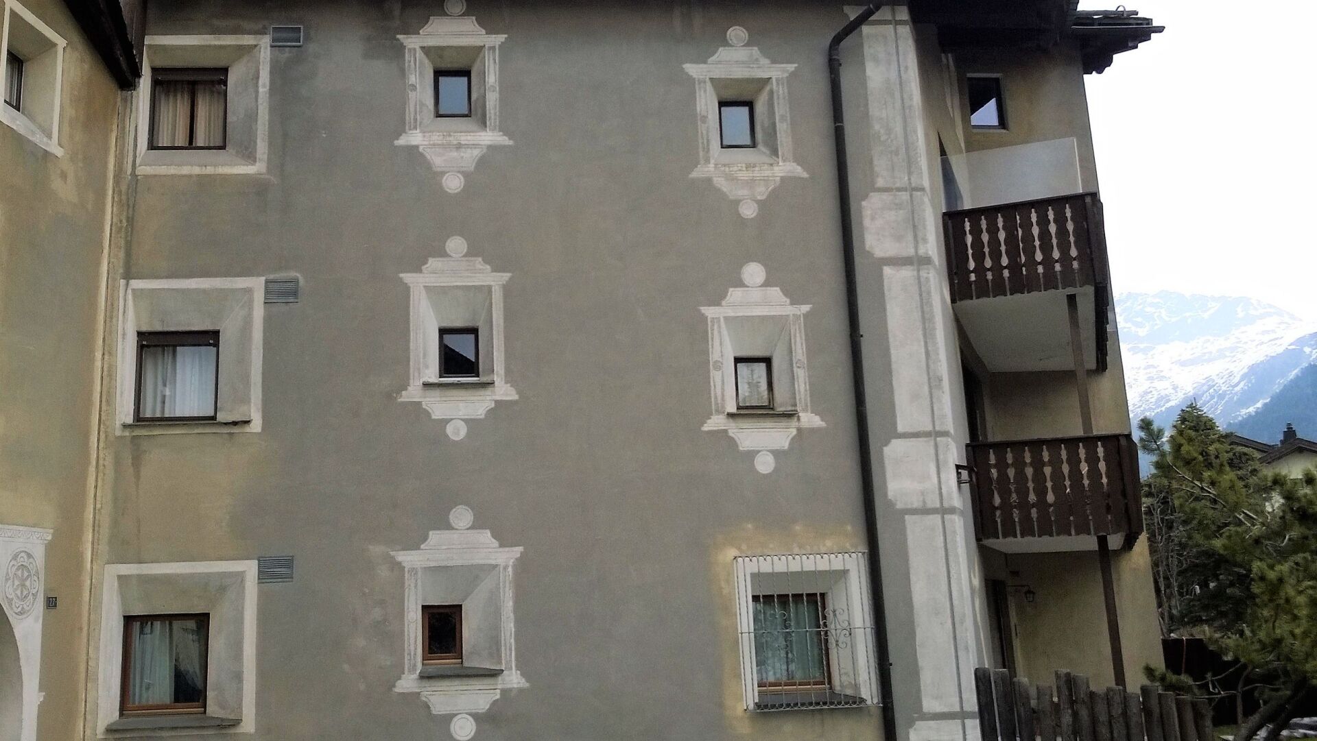 Gebäude Aussen8 - Troncana & Giovanoli Malerei GmbH aus Silvaplana