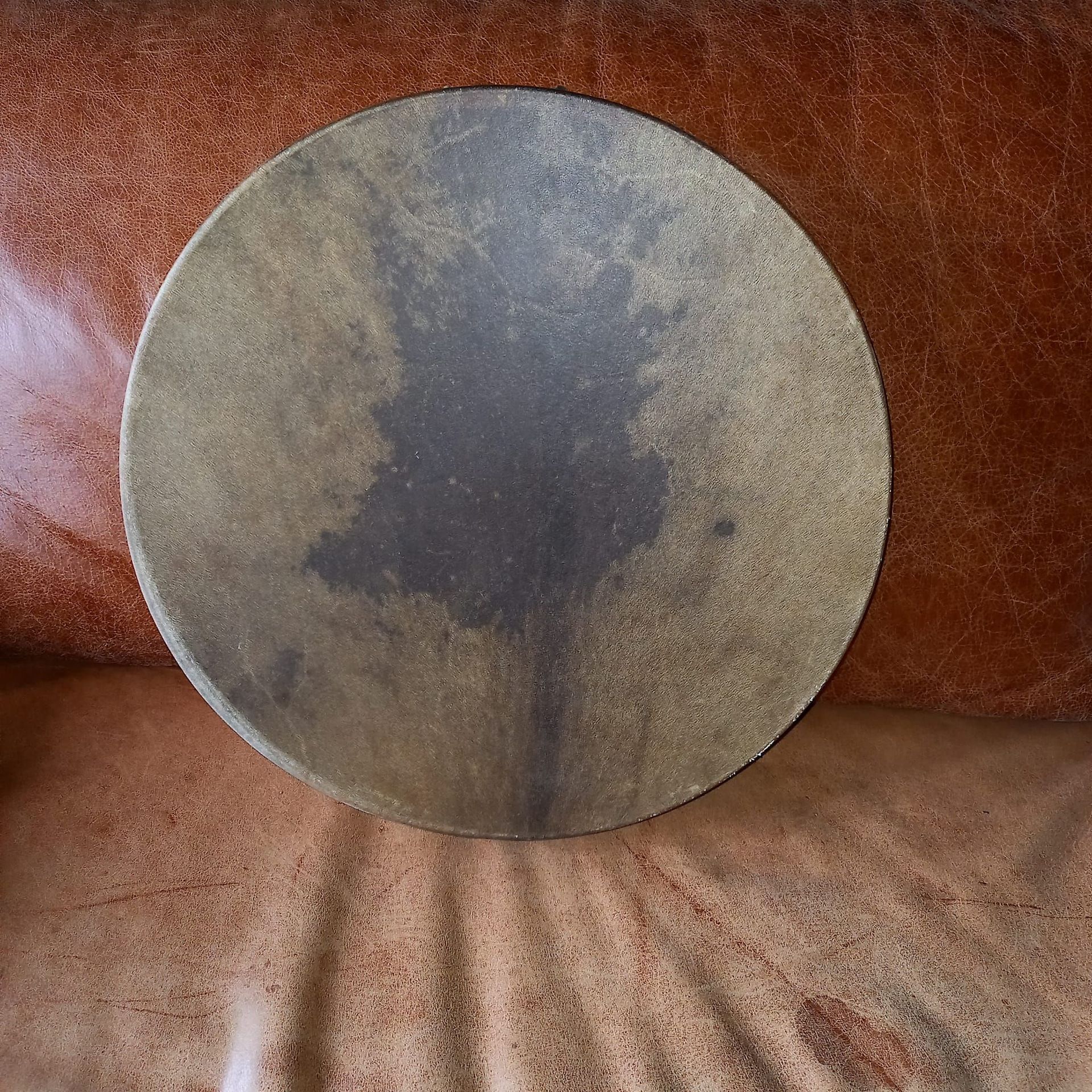 Jivanam – Chantal Leuzinger - Massages rééquilibrant – tambours de soins – huiles essentielles – ateliers