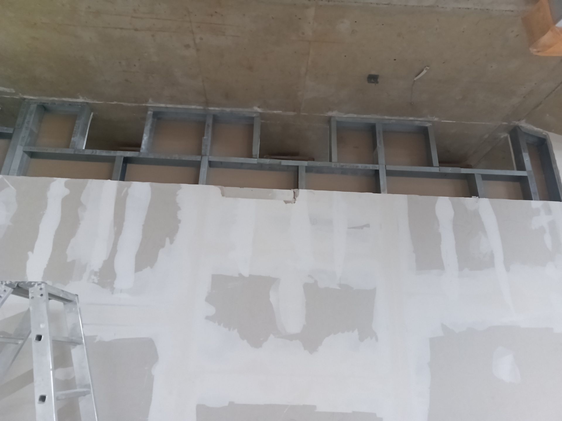 F30 Wände mit Öffnungen