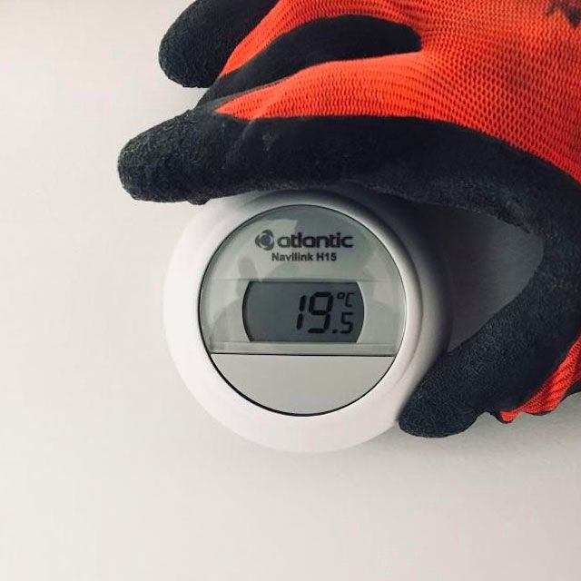 Réglage du thermostat par l'entreprise FIEVRE Frères plombier chauffagiste à Jard sur Mer près des Sables d'Olonne