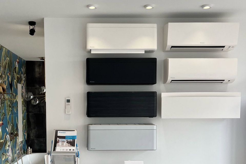 Showroom chauffage et plomberie, et magasin d'électroménager