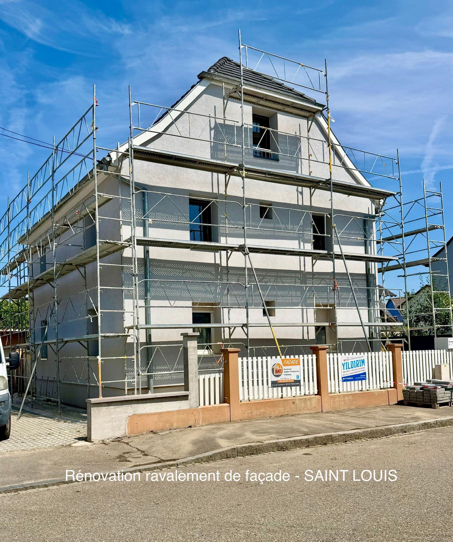 Saint Louis - Chantier ravalement de fçaade