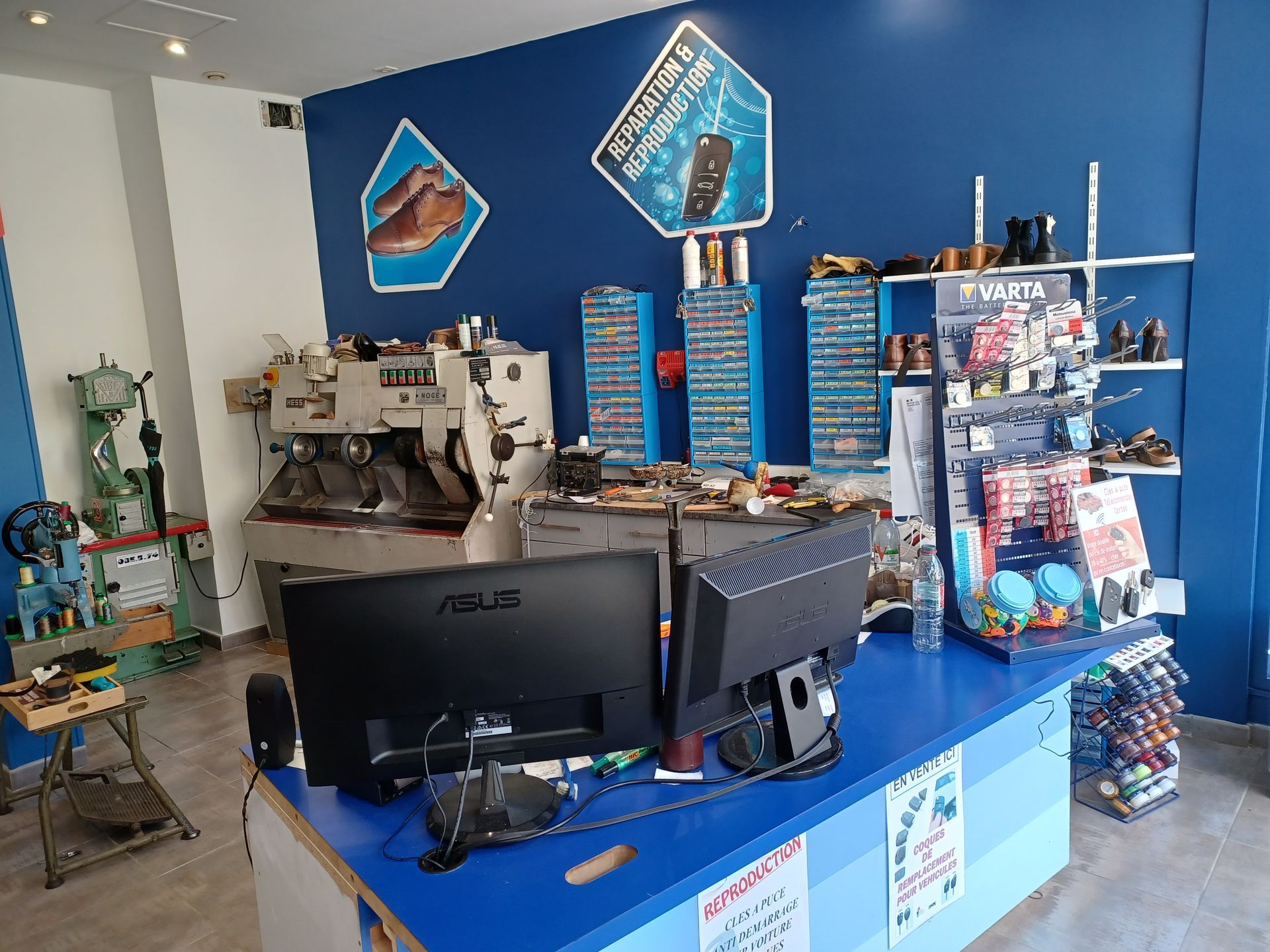 Photo magasin serrurerie