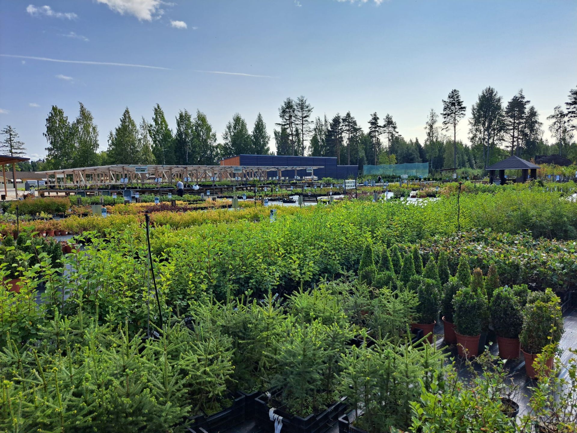 Uusi puutarhamyymälä 2024