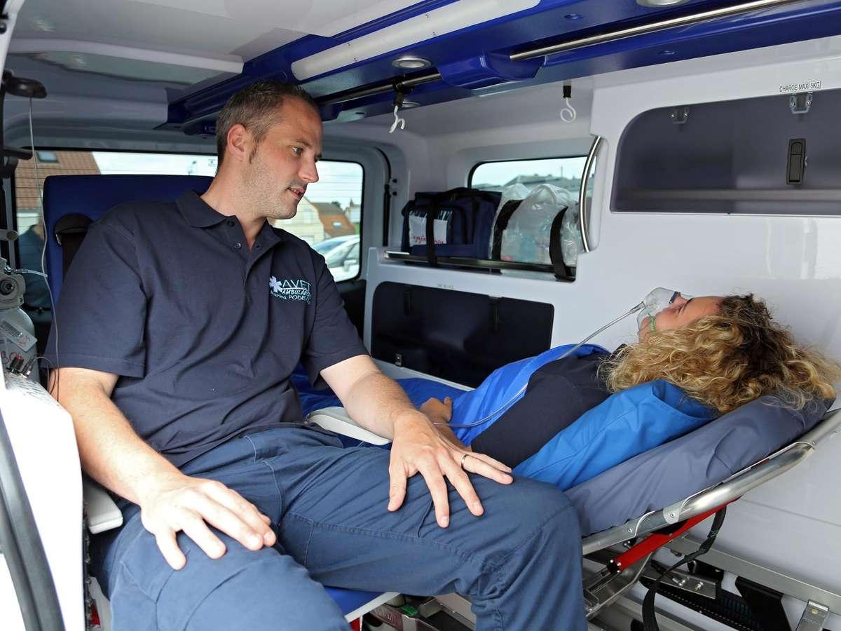 Transport sanitaire, surveillance