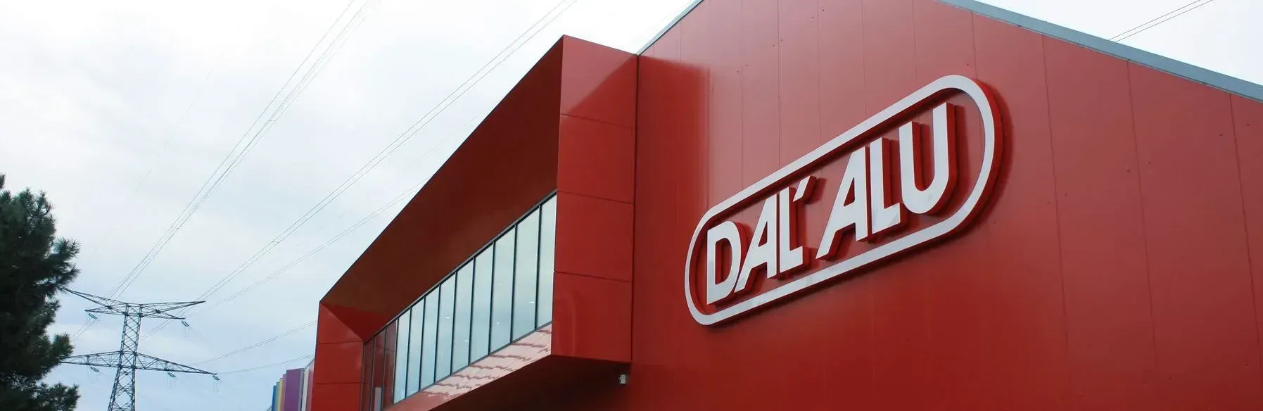 Devanture des locaux DAL'ALU.