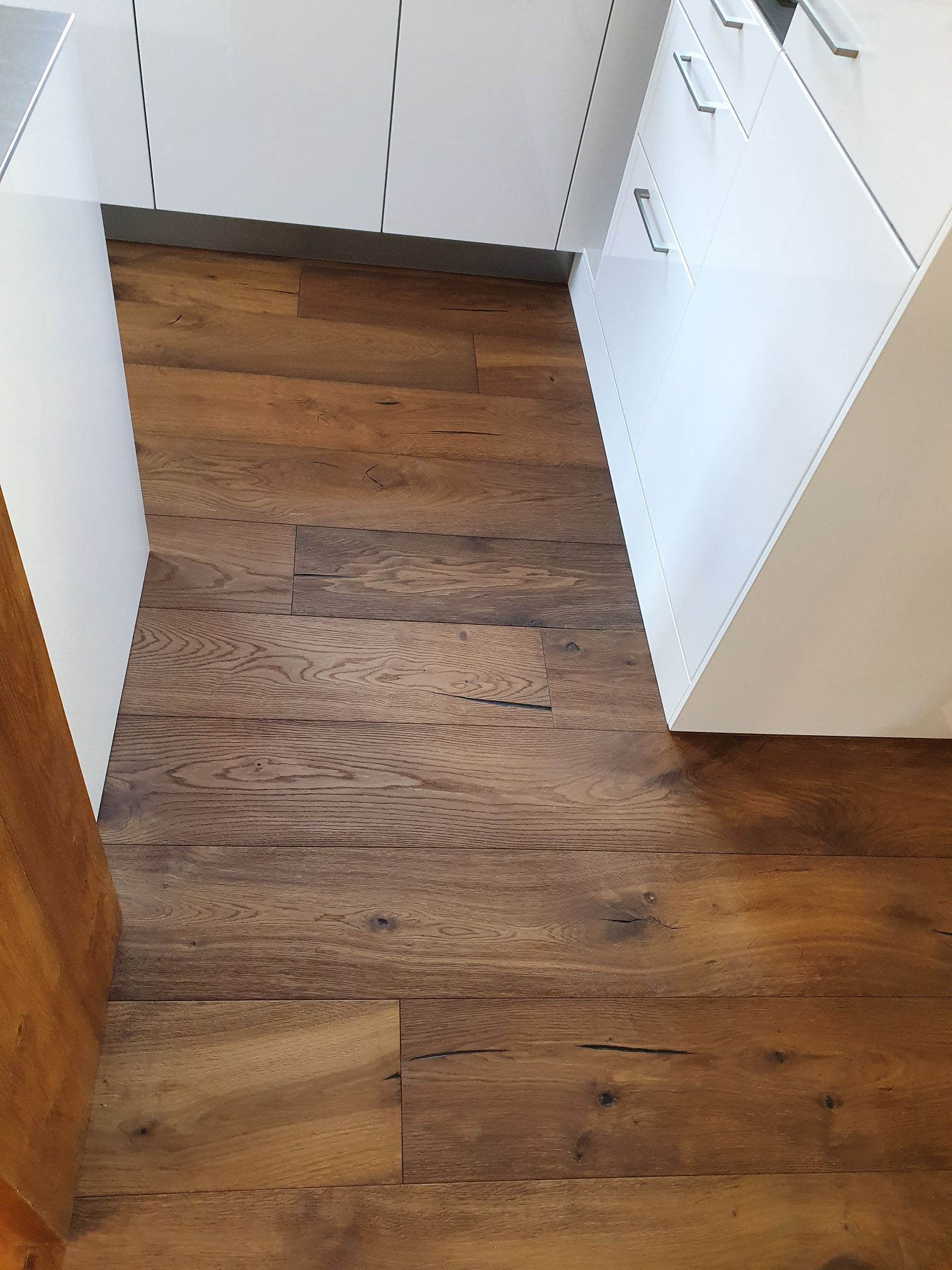 Pieroni Parkett & Bodenbeläge GmbH