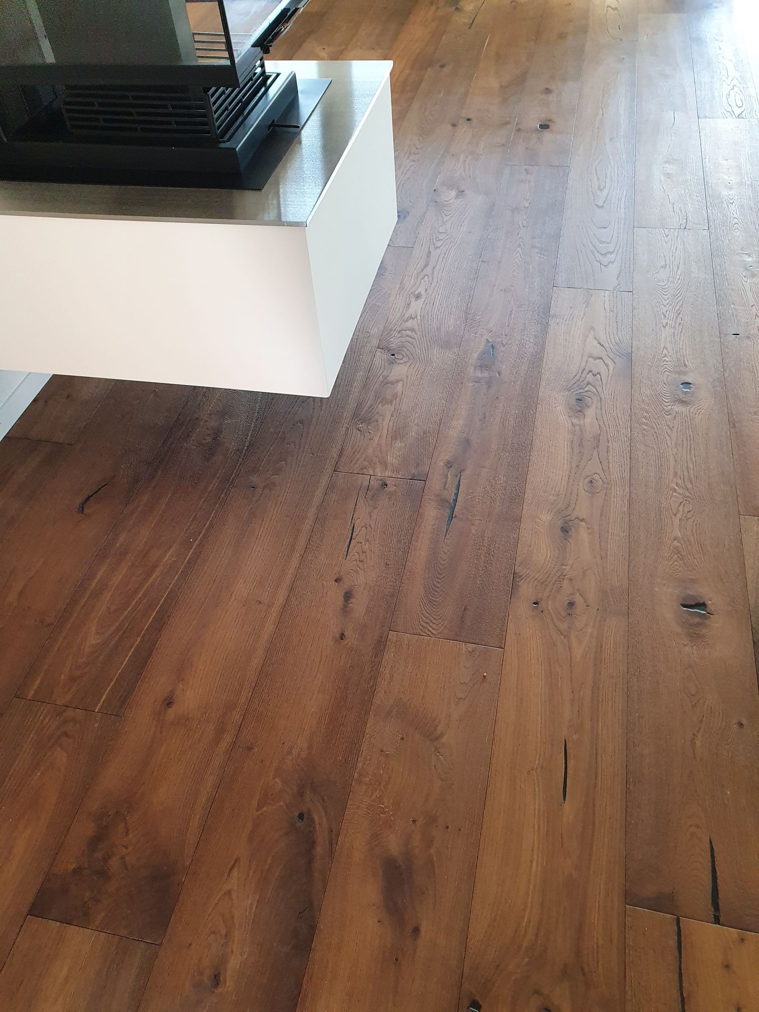 Pieroni Parkett & Bodenbeläge GmbH