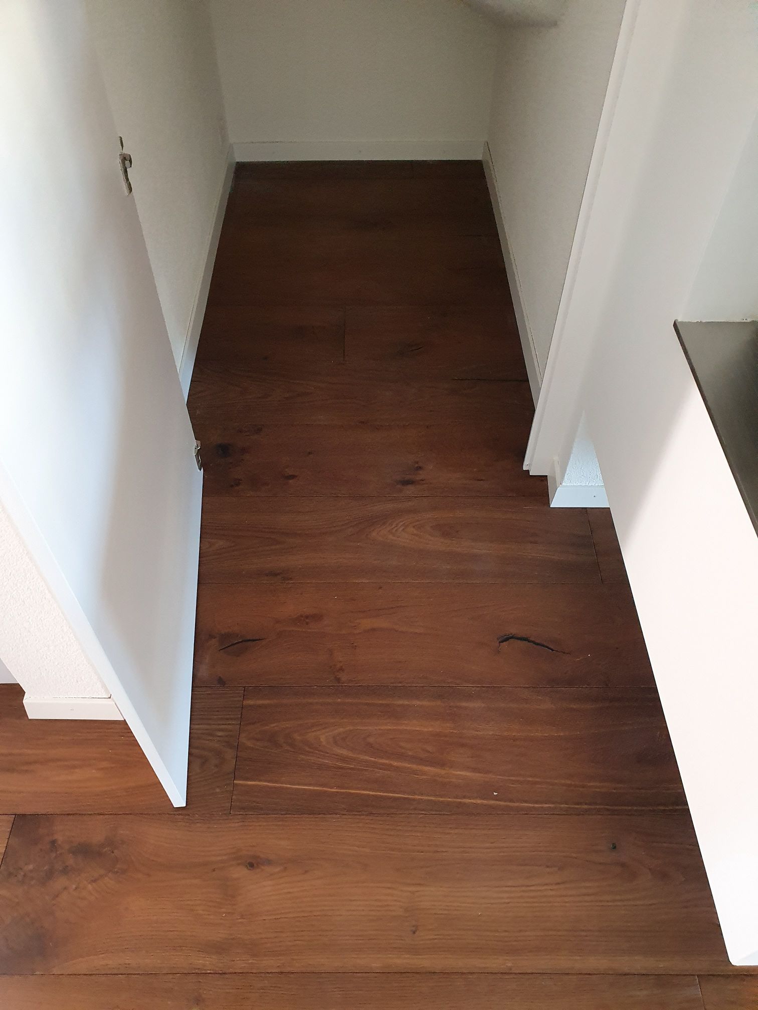 Pieroni Parkett & Bodenbeläge GmbH