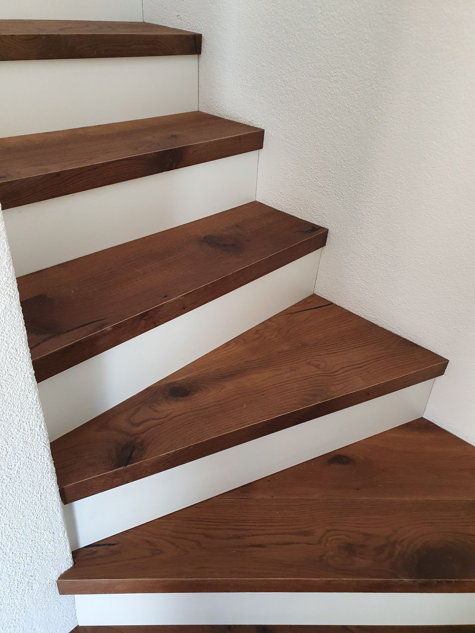 Pieroni Parkett & Bodenbeläge GmbH