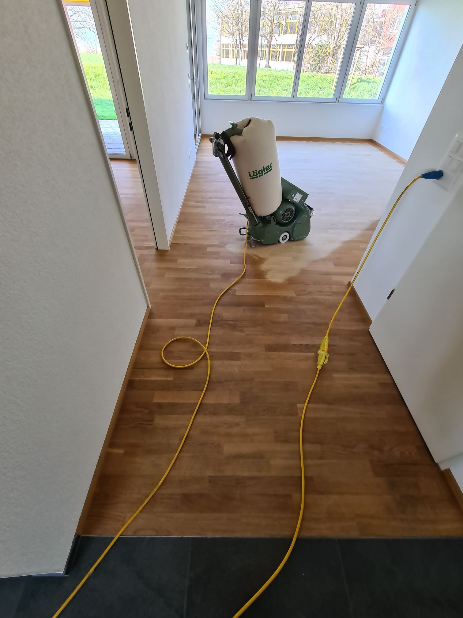 Pieroni Parkett & Bodenbeläge GmbH