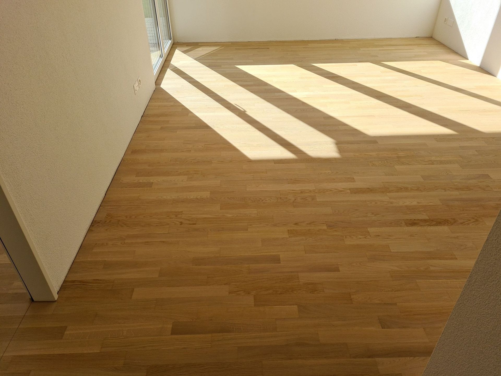 Pieroni Parkett & Bodenbeläge GmbH