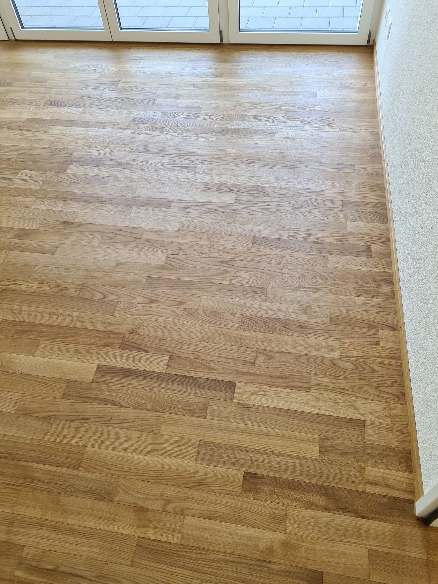 Pieroni Parkett & Bodenbeläge GmbH