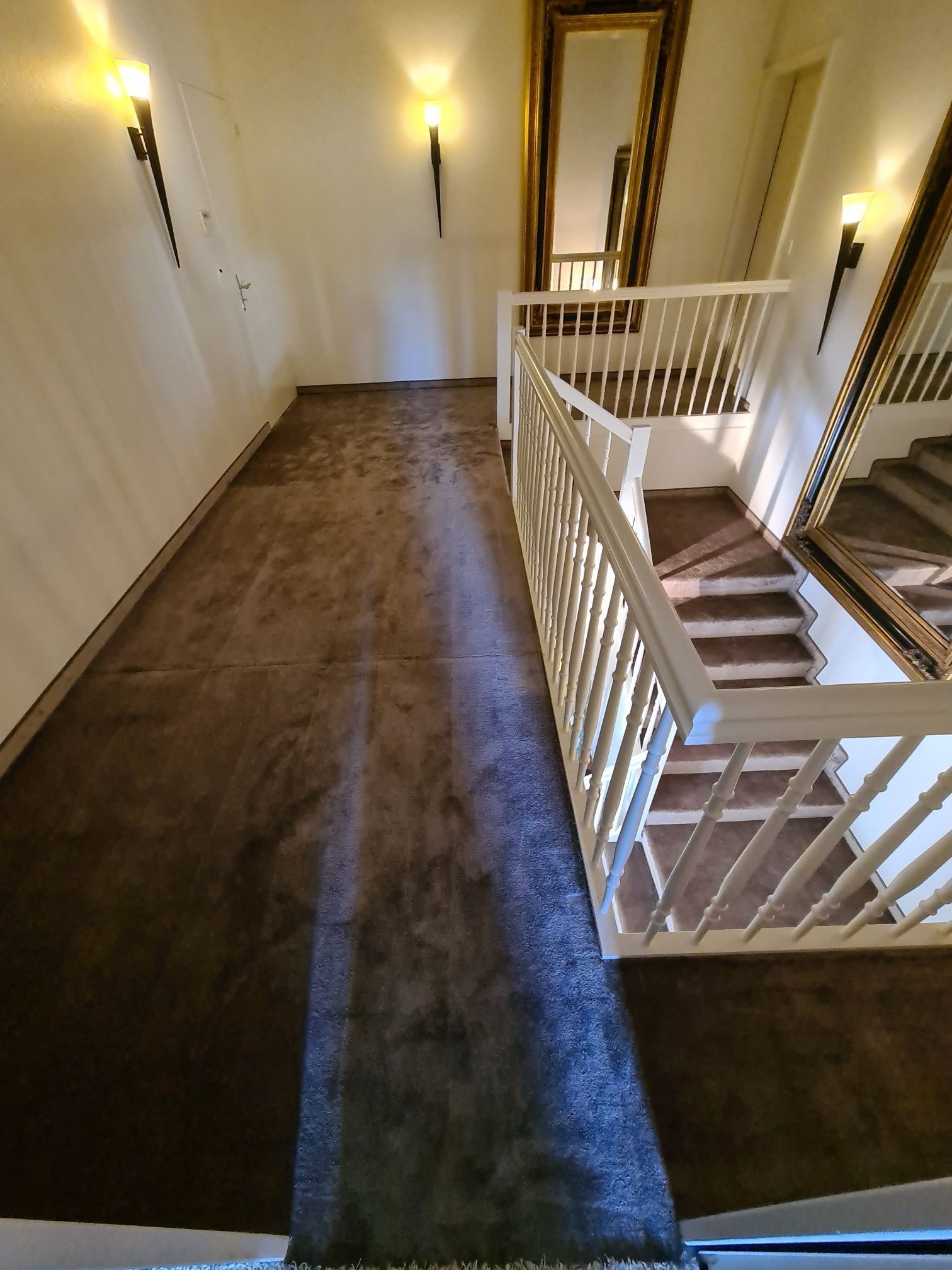 Pieroni Parkett & Bodenbeläge GmbH