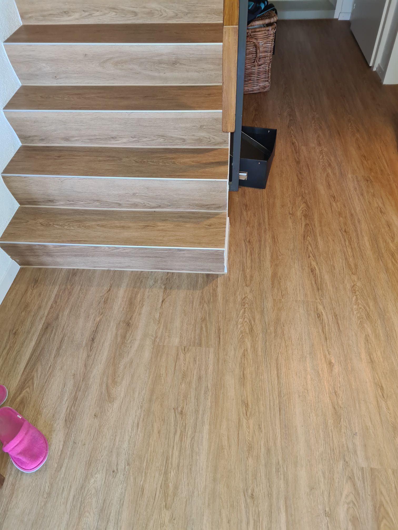 Pieroni Parkett & Bodenbeläge GmbH