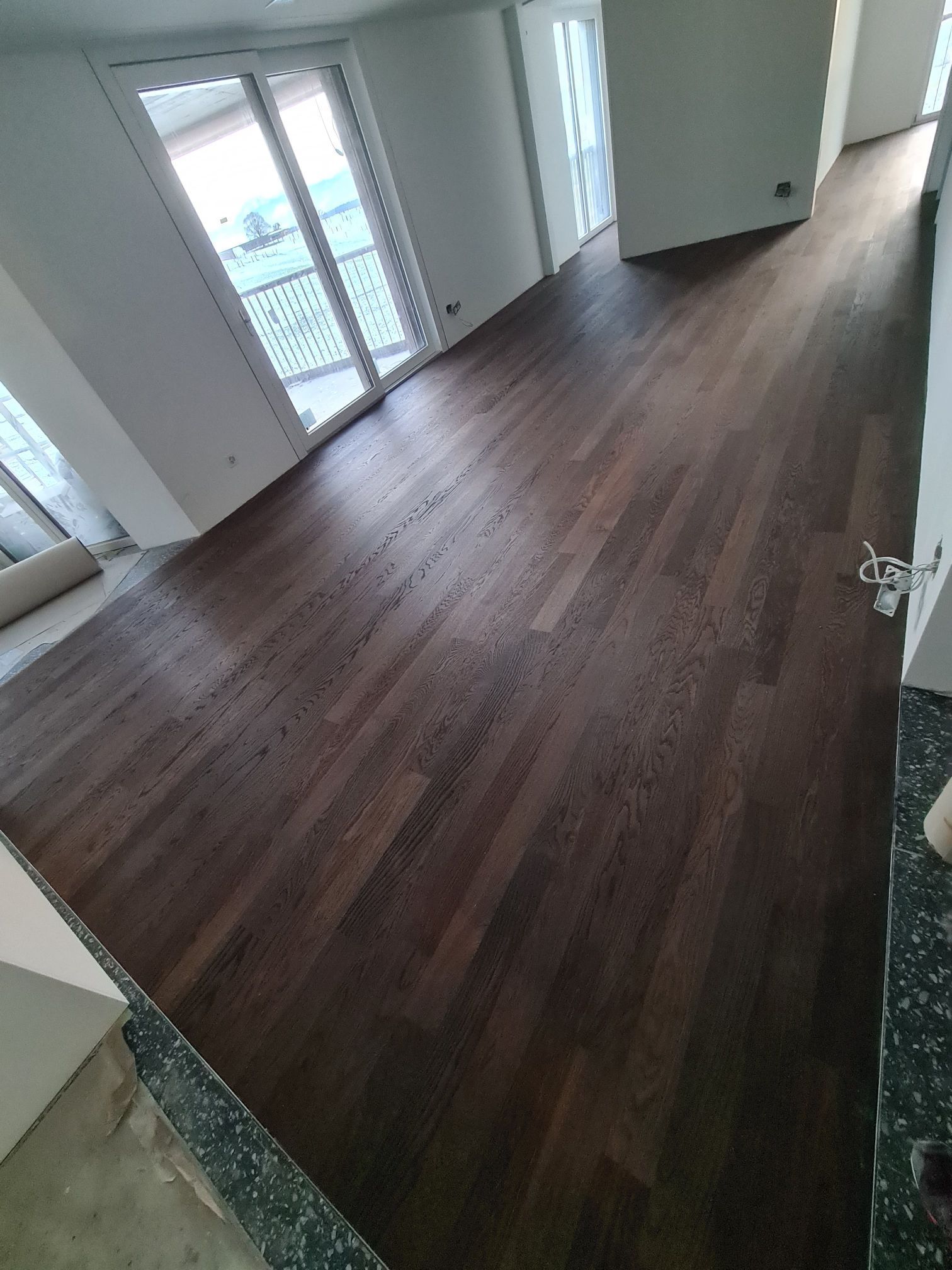 Pieroni Parkett & Bodenbeläge GmbH