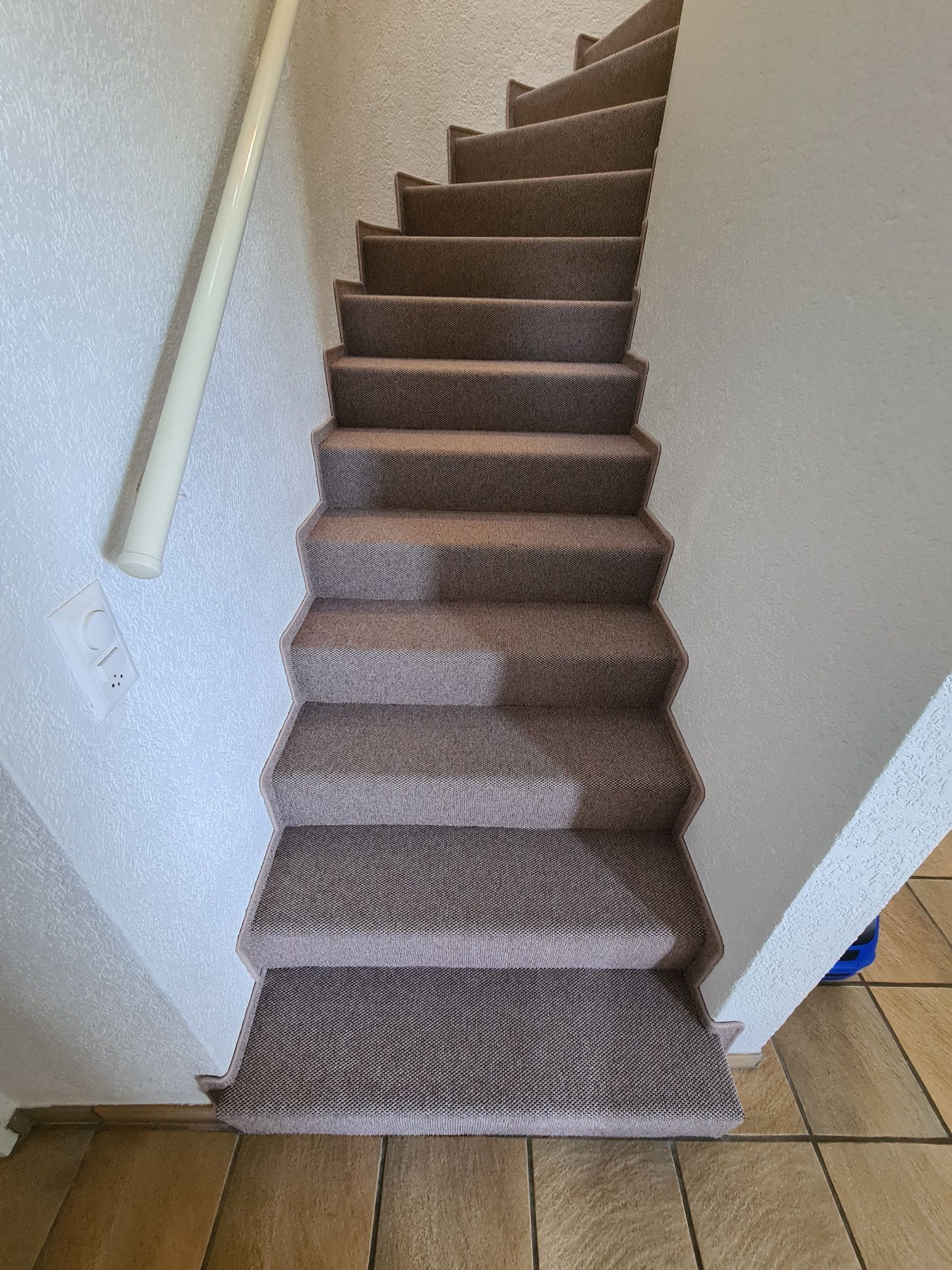 Pieroni Parkett & Bodenbeläge GmbH