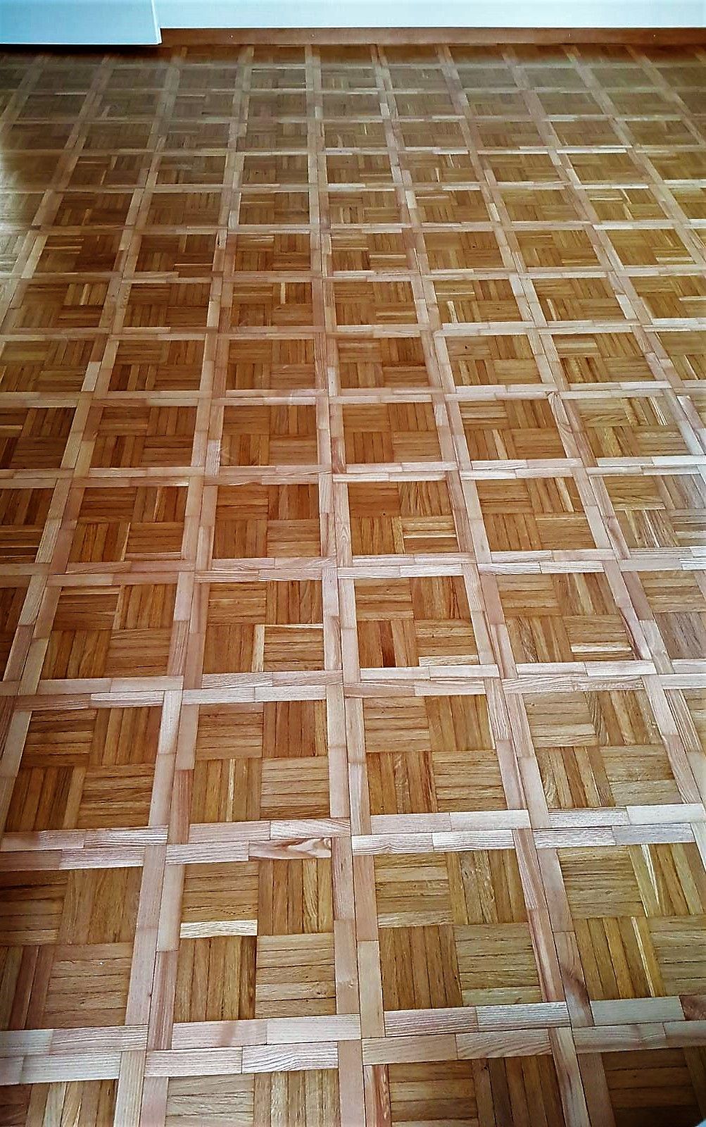 Pieroni Parkett & Bodenbeläge GmbH