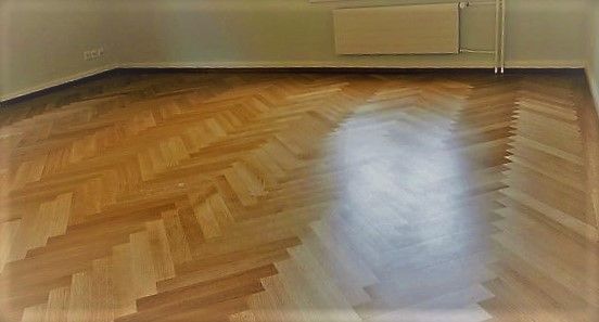 Pieroni Parkett & Bodenbeläge GmbH