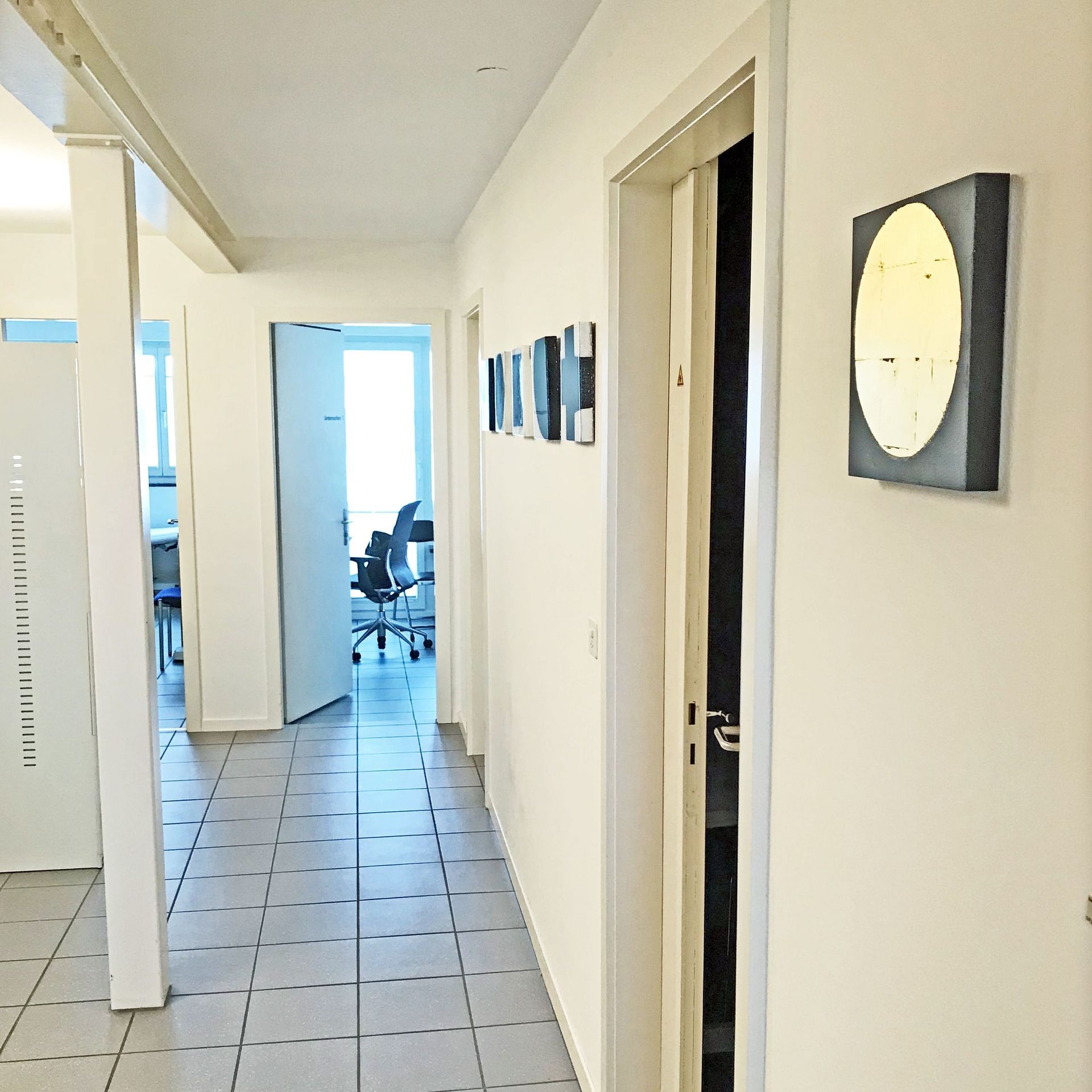 Gang - Praxis Chirurgie Muttenz