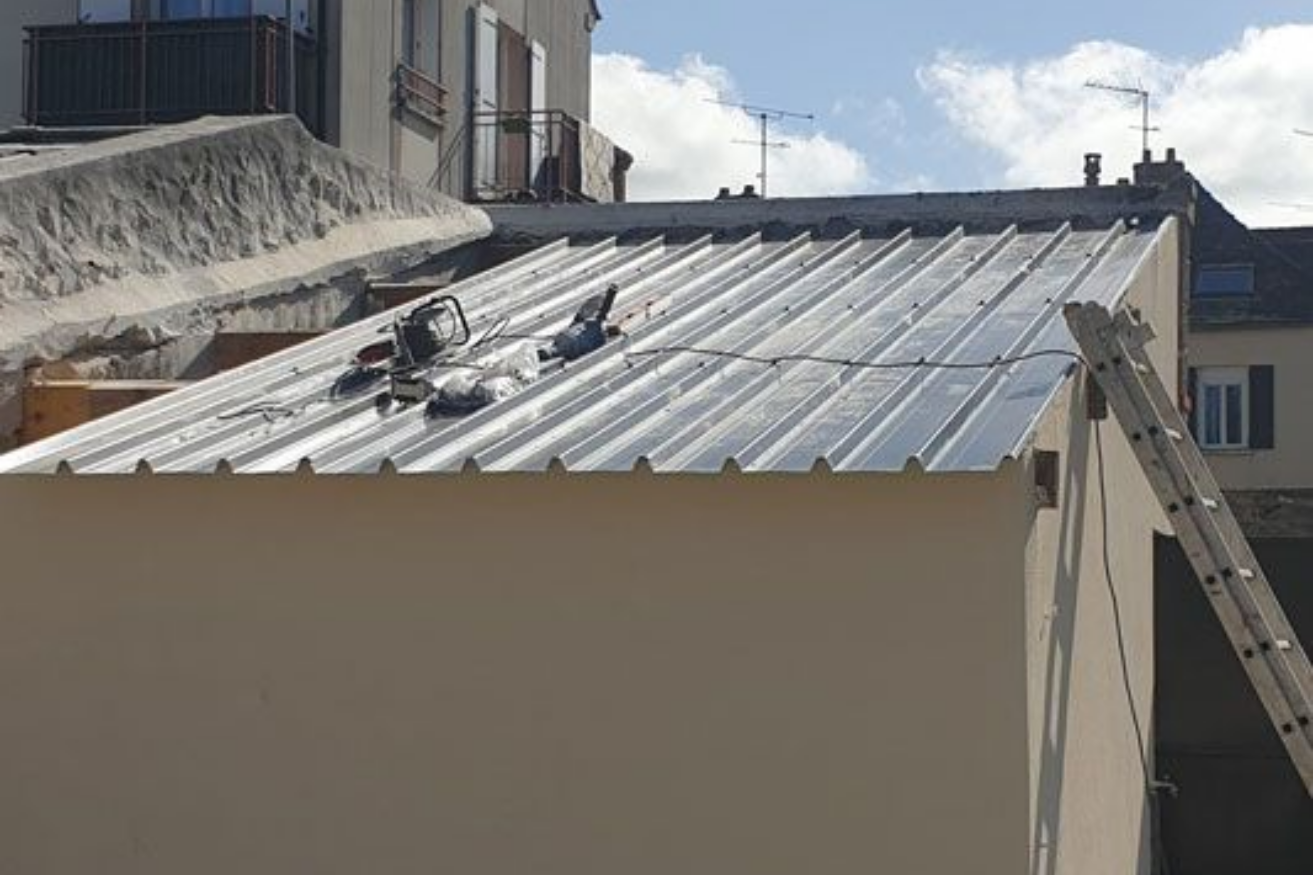 Vers la page zinguerie.