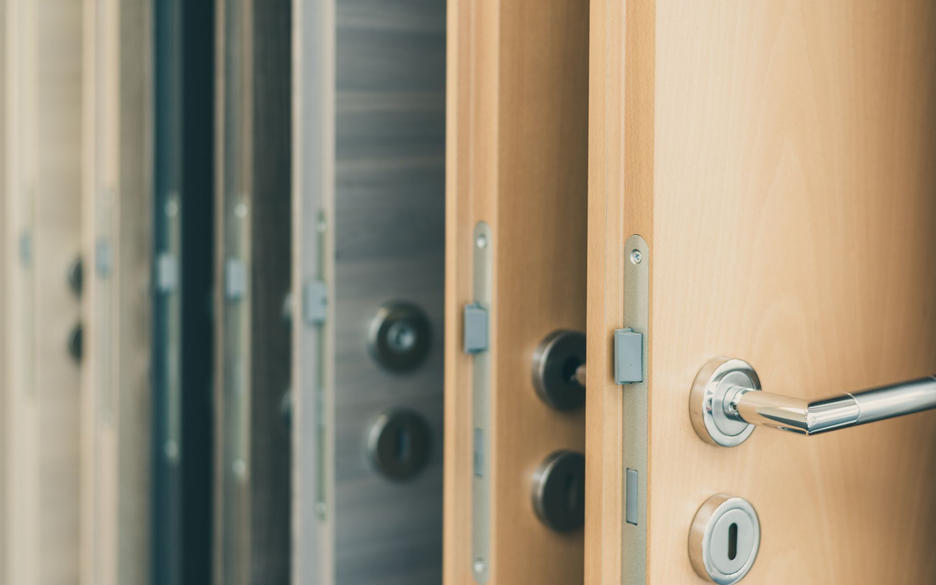 Holztüren - B. Günthart Individuelle Schreinermontagen GmbH