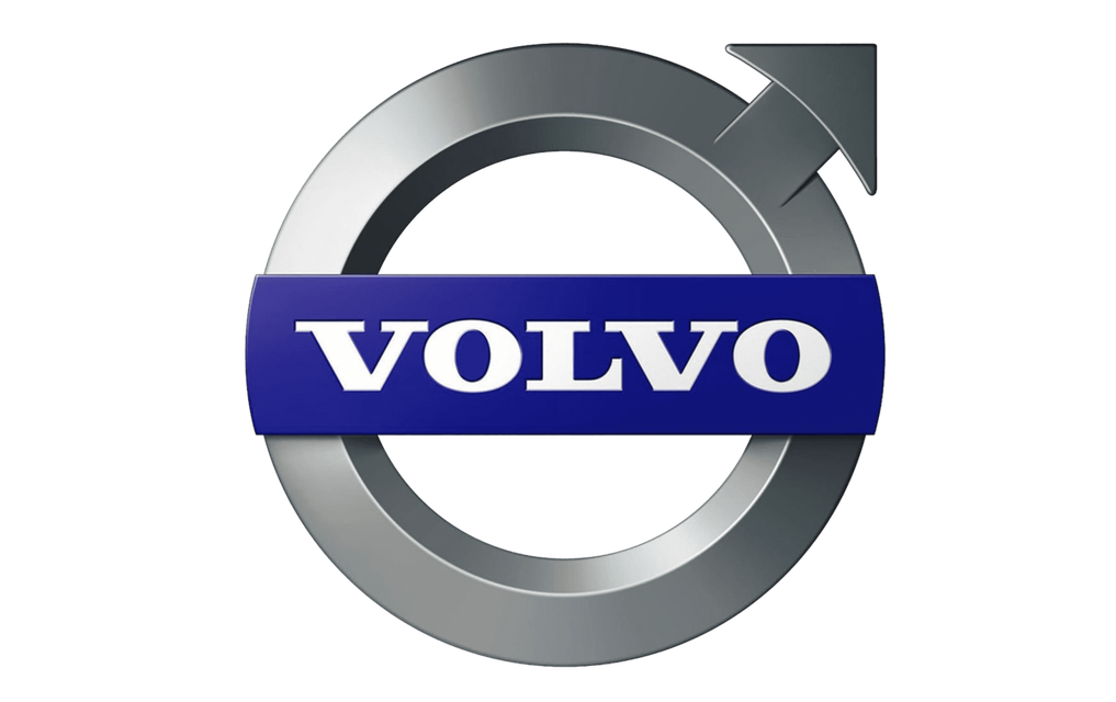 El logotipo de Volvo: un círculo plateado con una flecha diagonal apuntando hacia arriba a la derecha, sobre un rectángulo azul con "VOLVO" en blanco.
