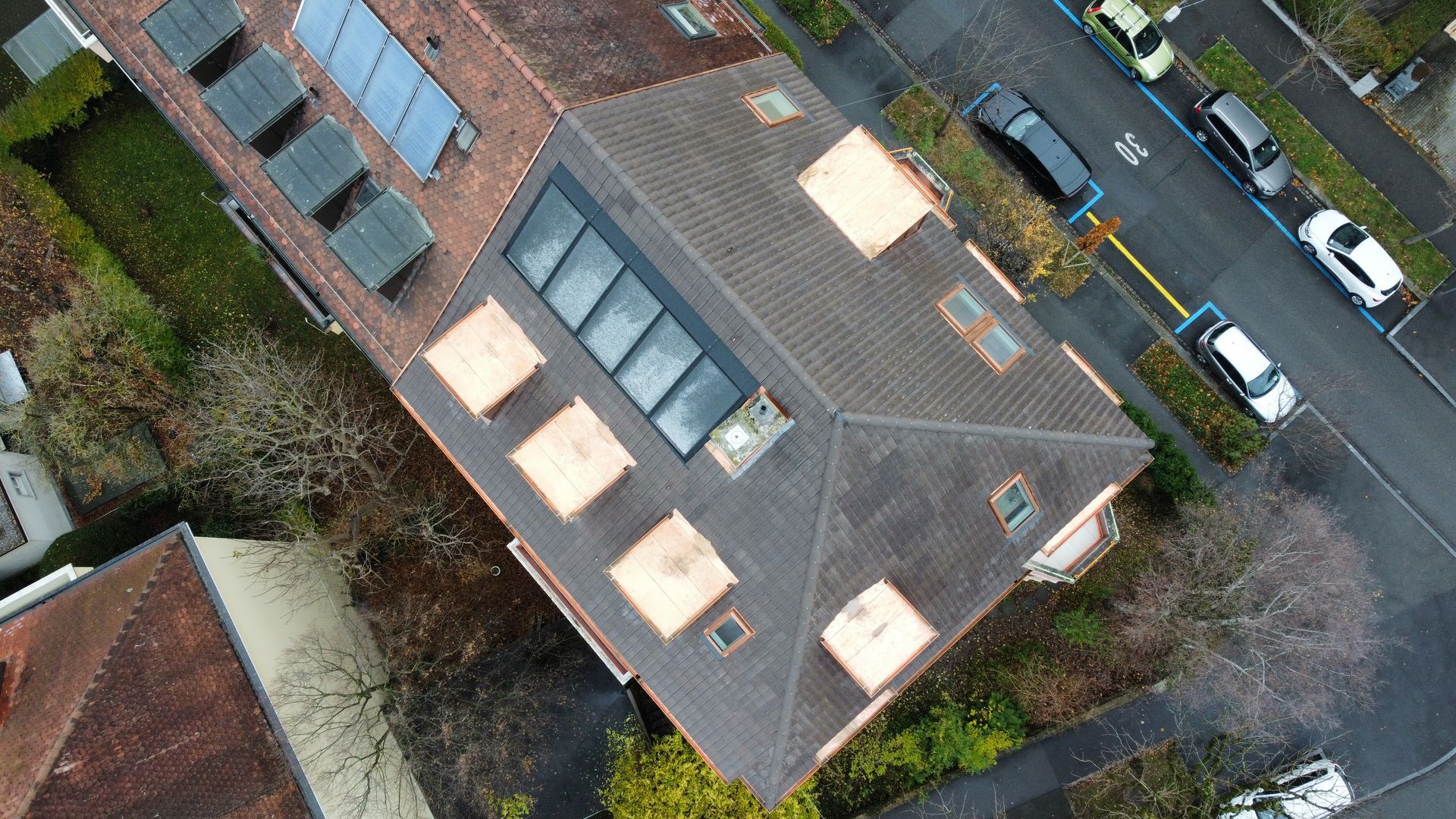 Zihlmann Bedachungen, Holzbau und Spenglerei