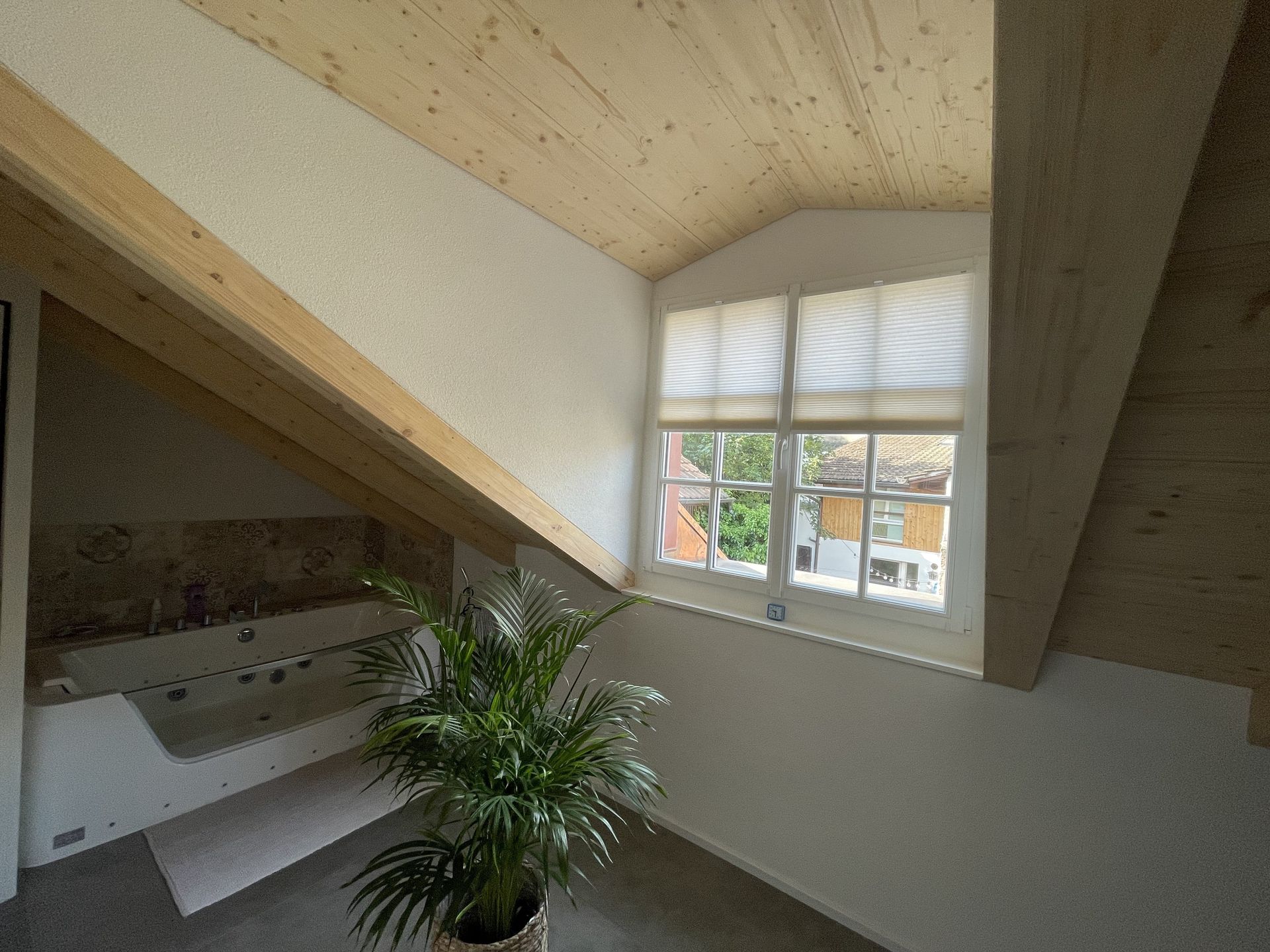 Zihlmann Bedachungen, Holzbau und Spenglerei