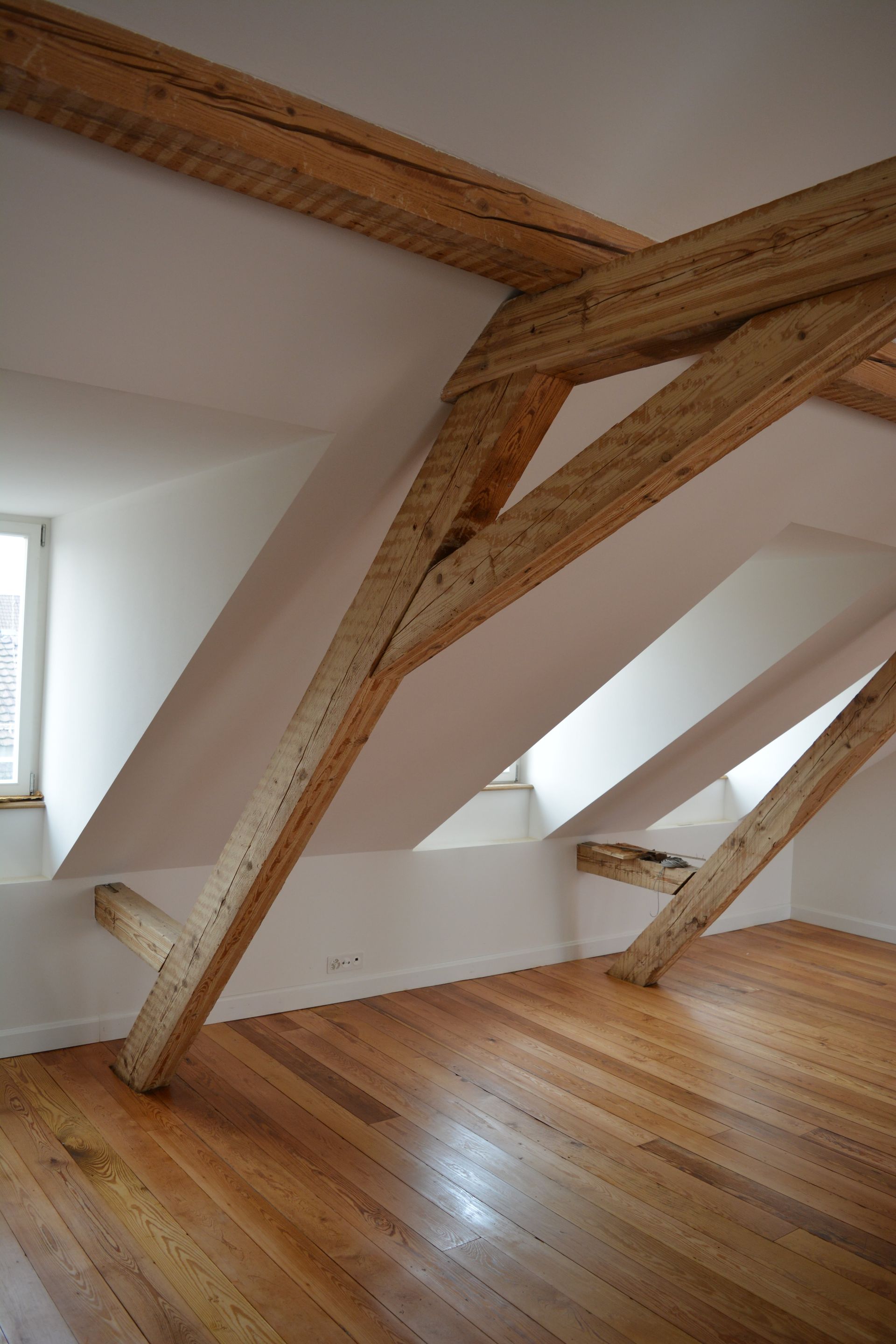 Zihlmann Bedachungen, Holzbau und Spenglerei