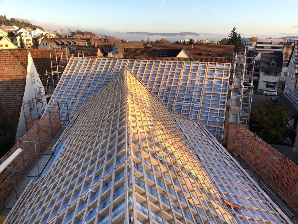 Zihlmann Bedachungen, Holzbau und Spenglerei