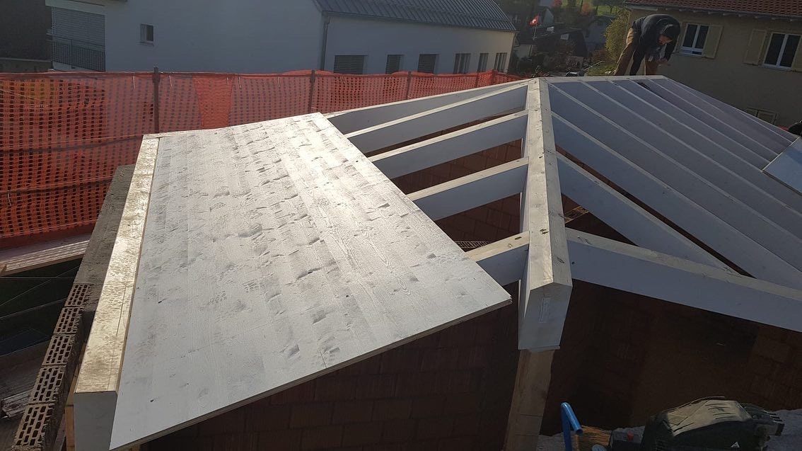 Zihlmann Bedachungen, Holzbau und Spenglerei