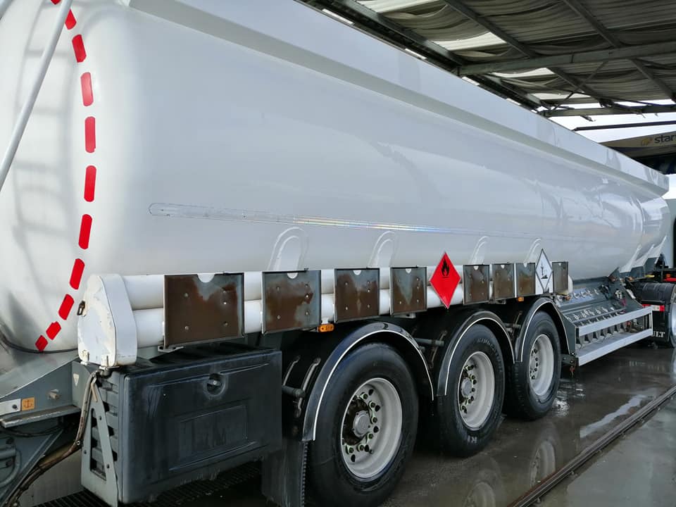 Lavage poids lourd après