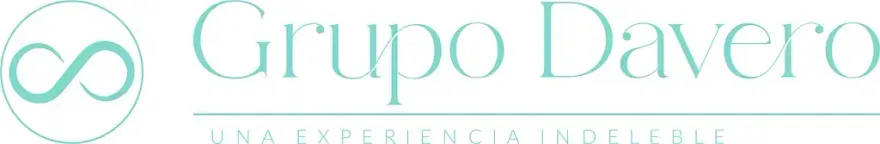 El logotipo azul claro de Grupo Davero, que presenta un s&iacute;mbolo de infinito dentro de un c&iacute;rculo junto al nombre de la empresa.