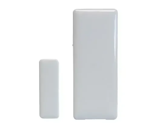 Un par de sensores de puerta blancos sobre un fondo blanco.
