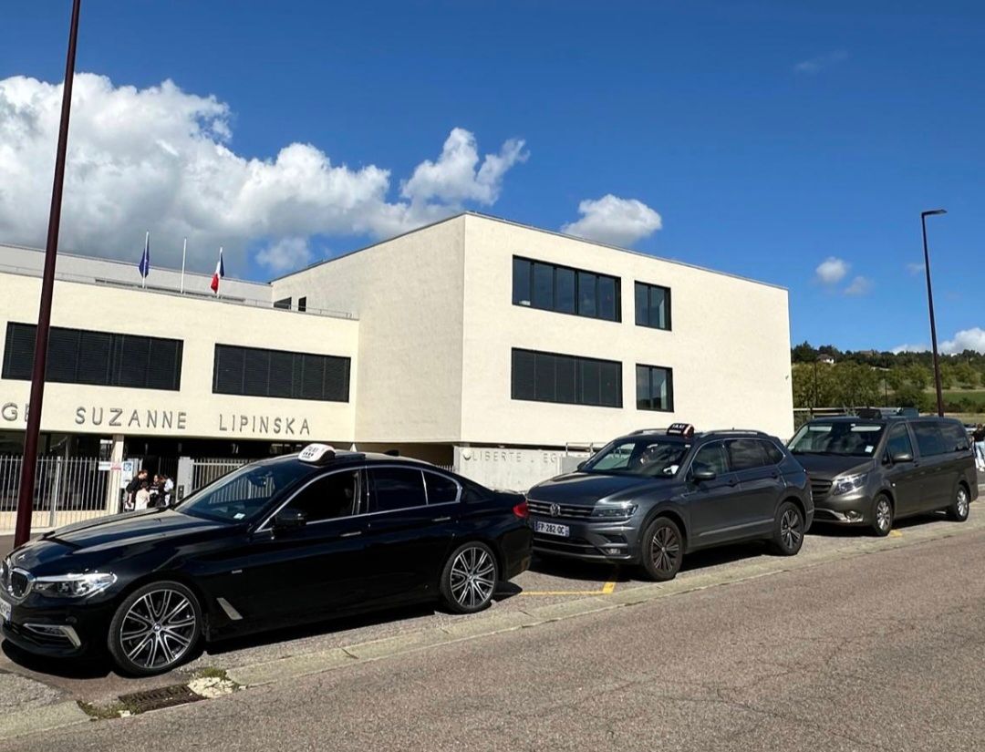 Taxi Tiguan de 7 places et Vito de 9 places