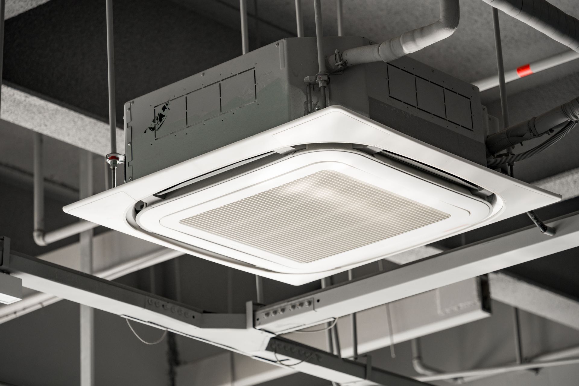 Une unité de ventilation intérieure.