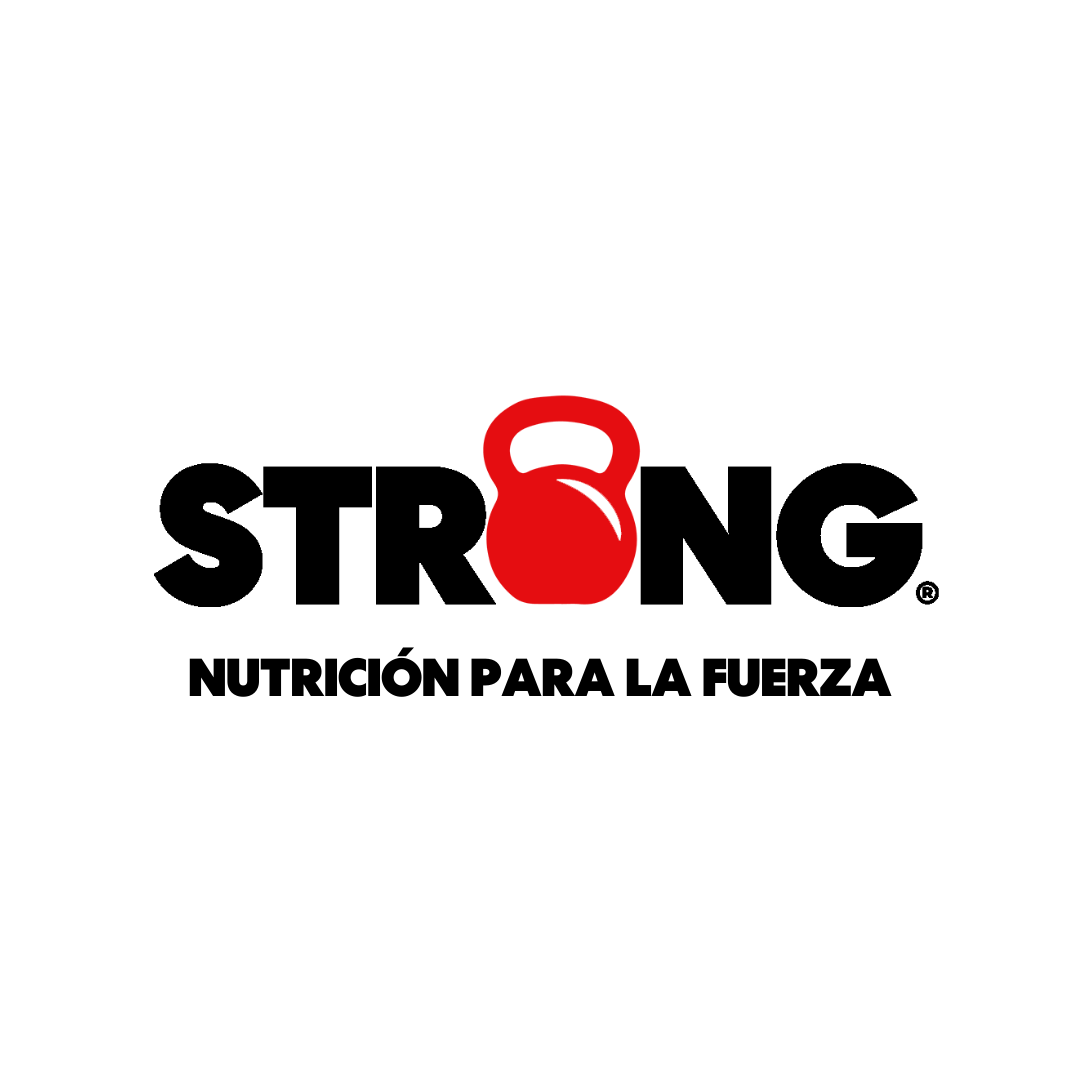 Logo for "STRONG," featuring a red kettlebell icon and text: "NUTRICI&Oacute;N PARA LA FUERZA."