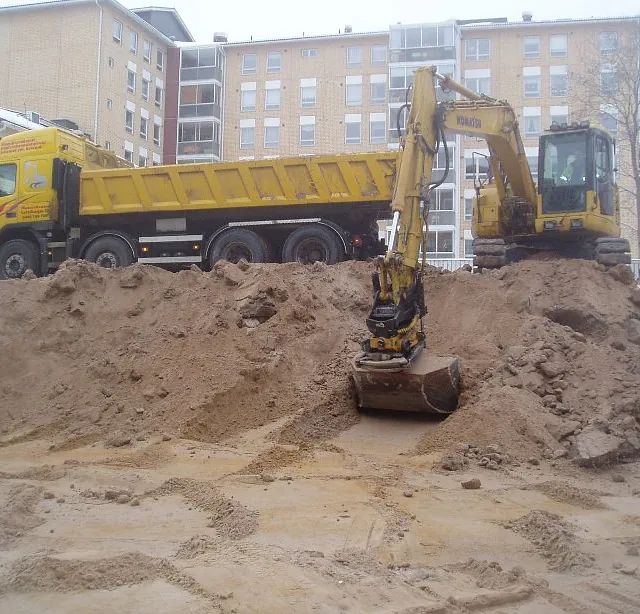 Maanrakennus Lehtikangas Oy