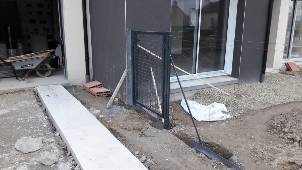 Portillon noir
Pose portillon