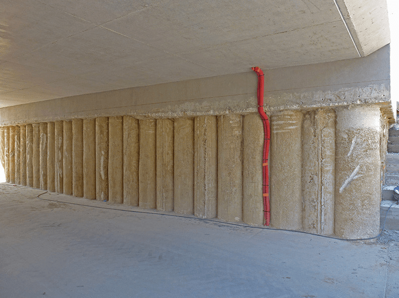 Serrat d'en Vaquer dessous de pont gauche