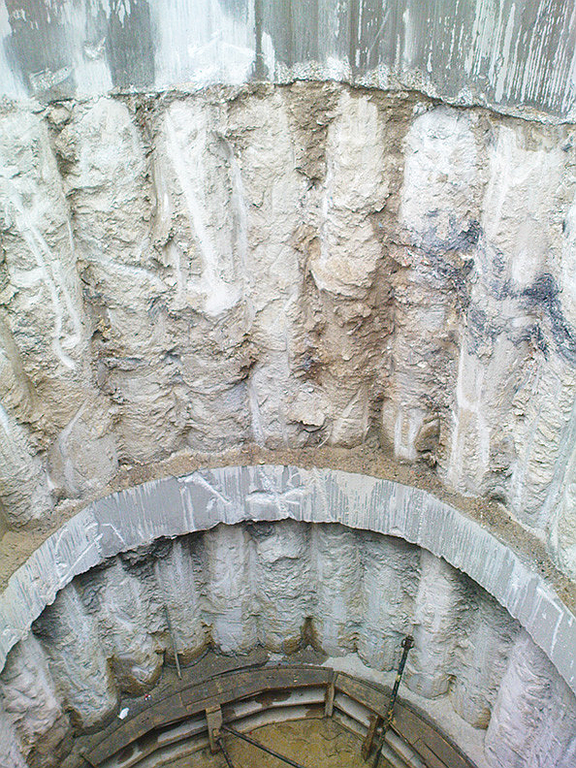 Puit Saint-Lazare fixation en place