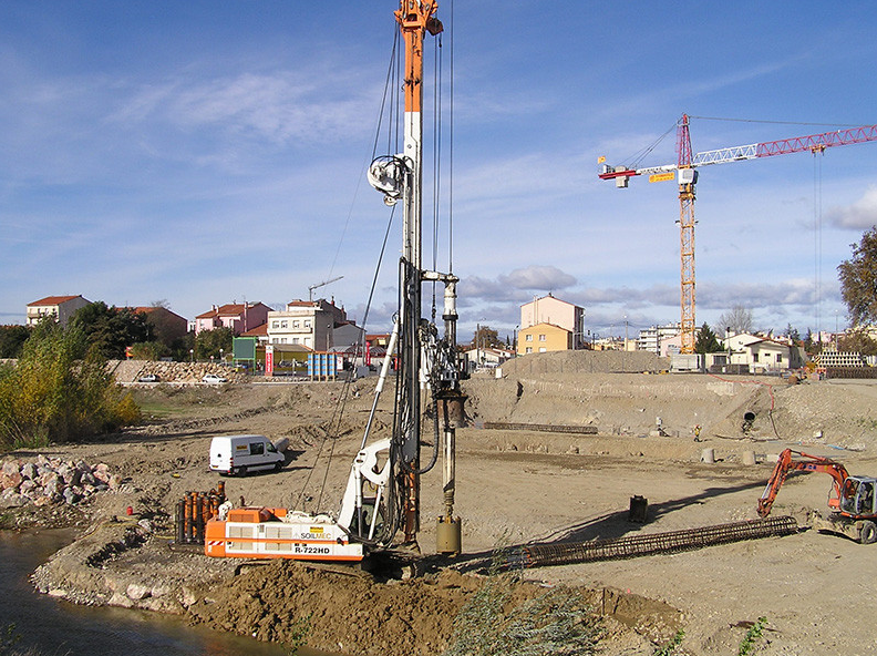 Passage à gué forage en cours
