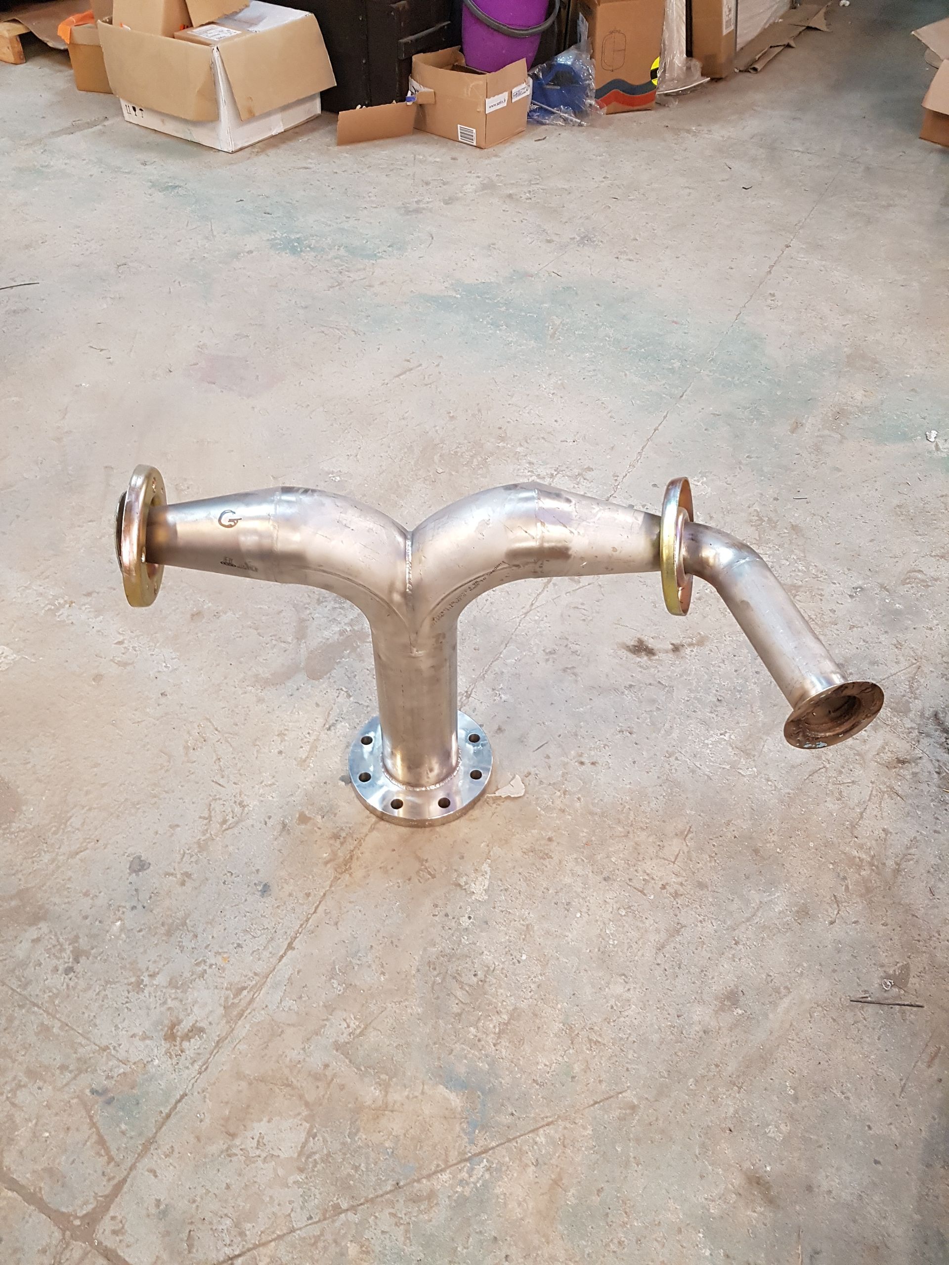 Nos réalisations : une petite pièce métallique