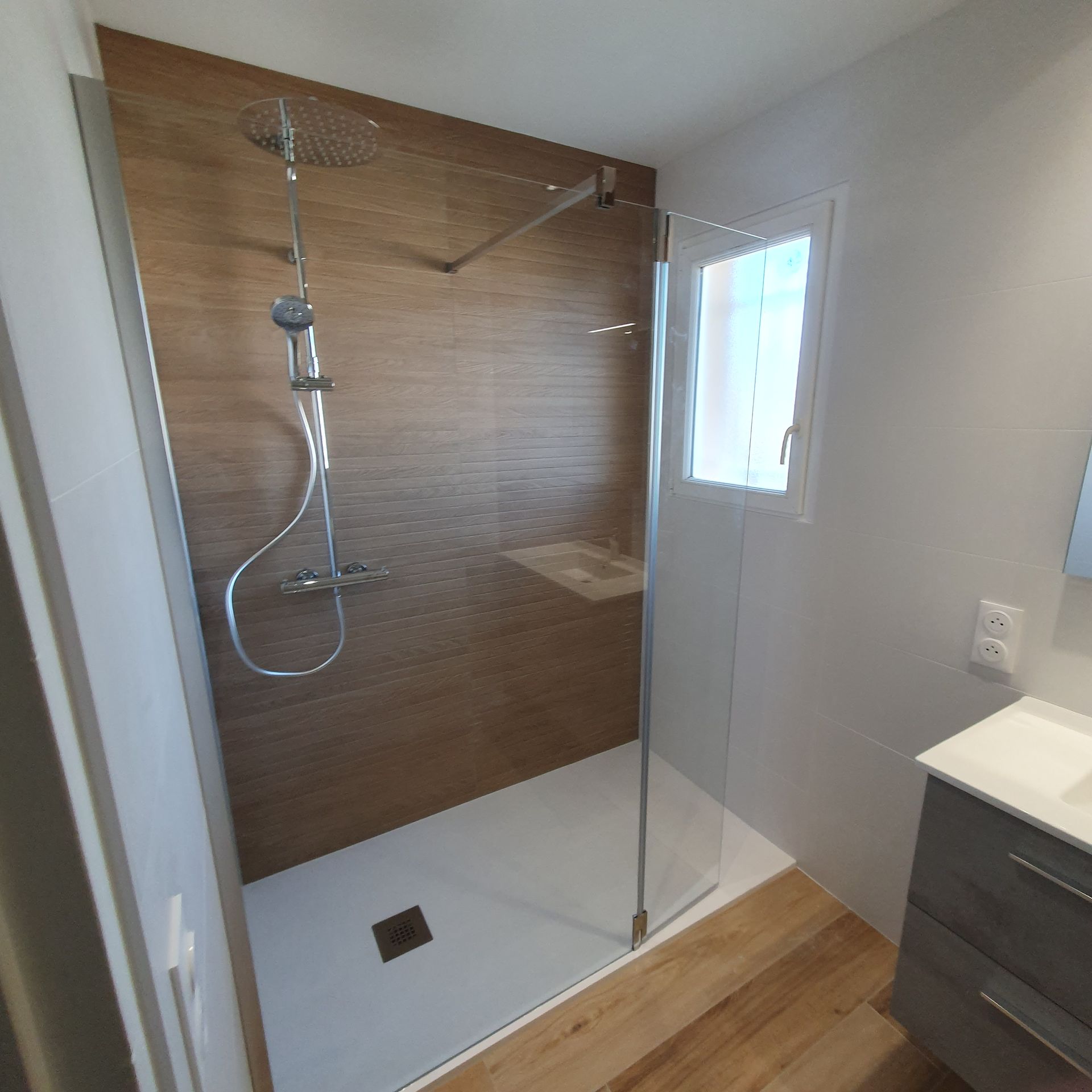 Une douche à l'italienne.