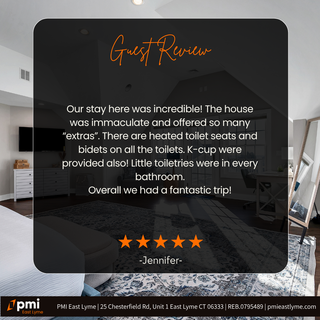 Guest review in front of a bedroom with five stars and the name Jennifer.
