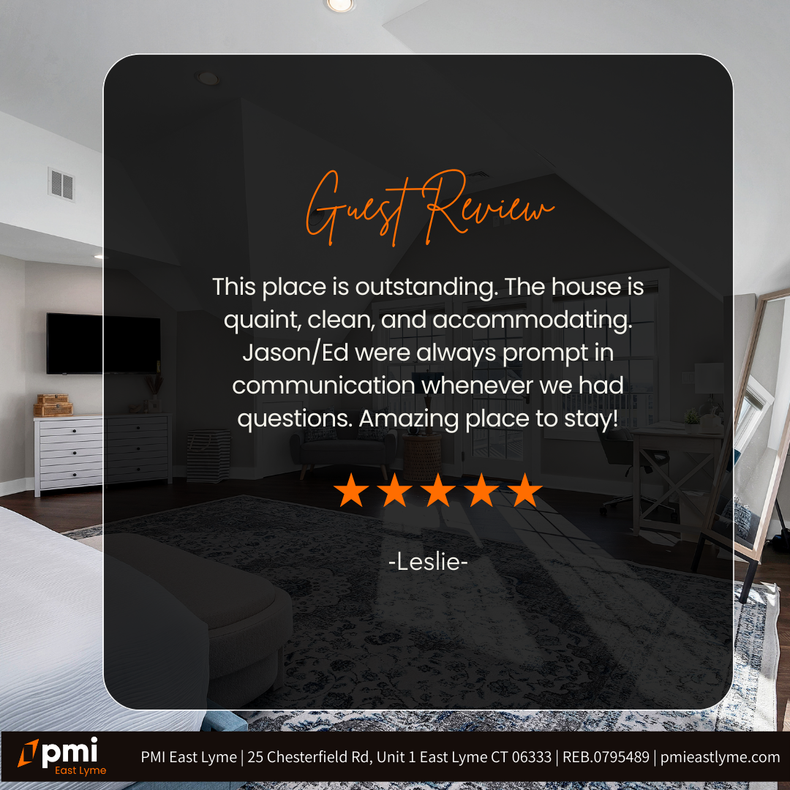 Guest review overlay on a bedroom photo. Text: 