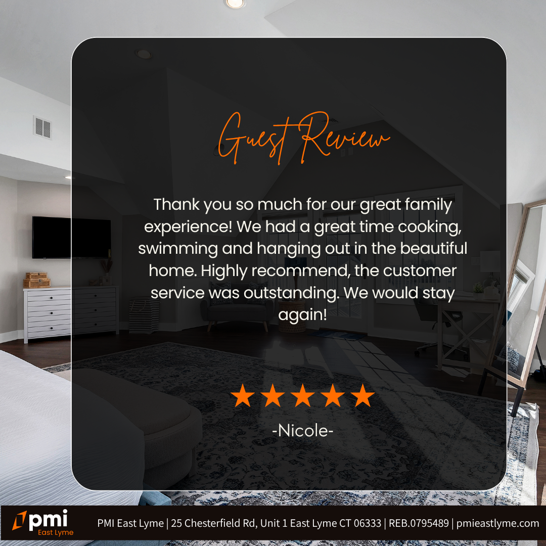 Guest review with a 5-star rating, praising a family stay with cooking, swimming, and good customer service.
