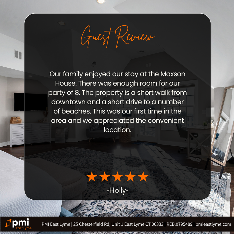 Guest review of a house, with text over a bedroom photo. The review gave 5 stars.